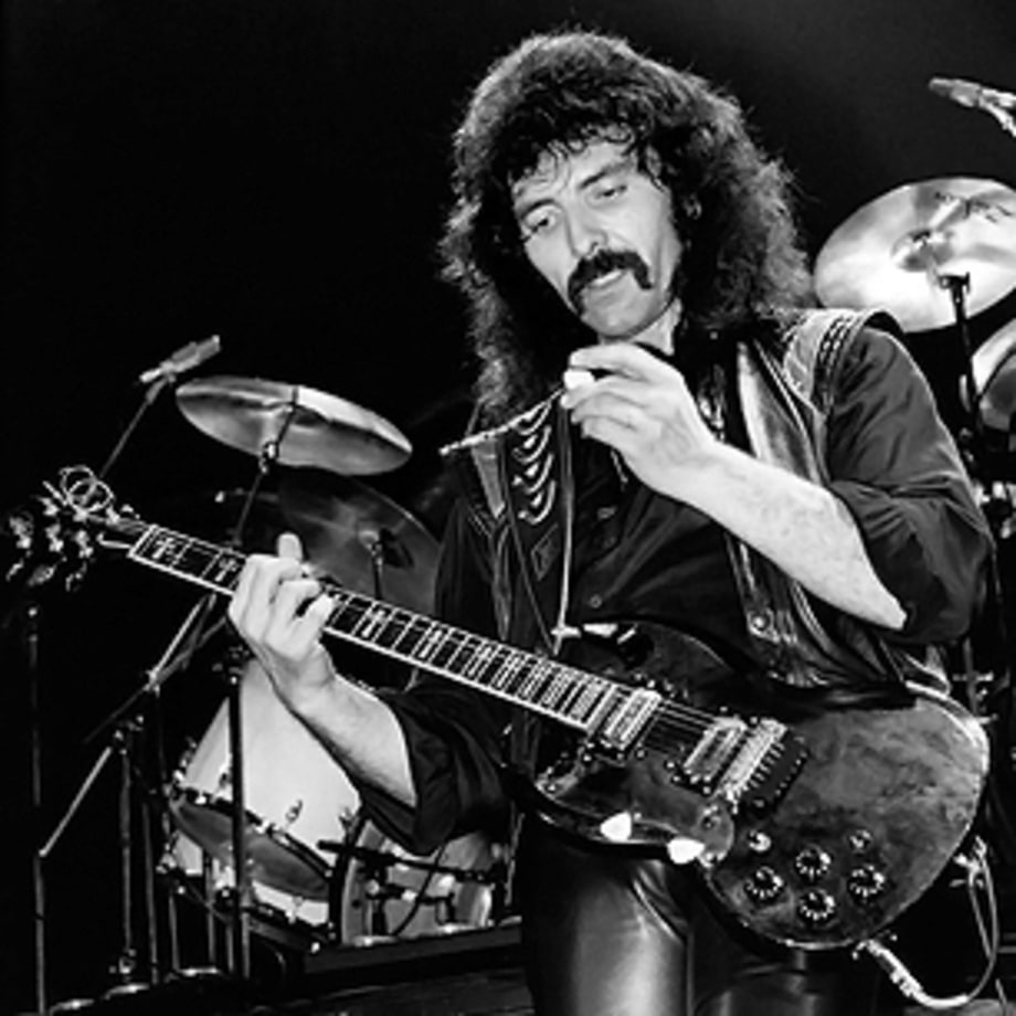 Tony Iommi 0